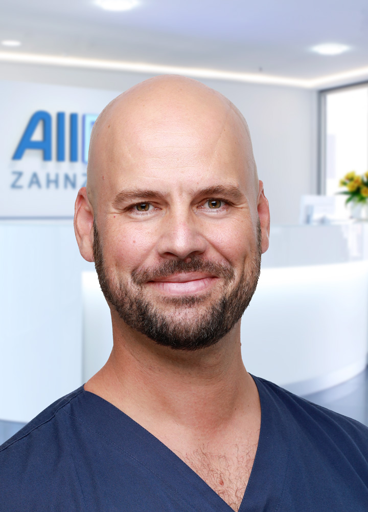 Portrait Oralchirurg Johannes Böhm (AllDent Stuttgart)